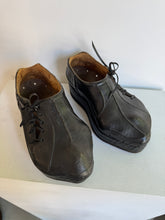 Load image into Gallery viewer, Custom Bunion Shoes