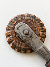 Load image into Gallery viewer, Jagging wheel