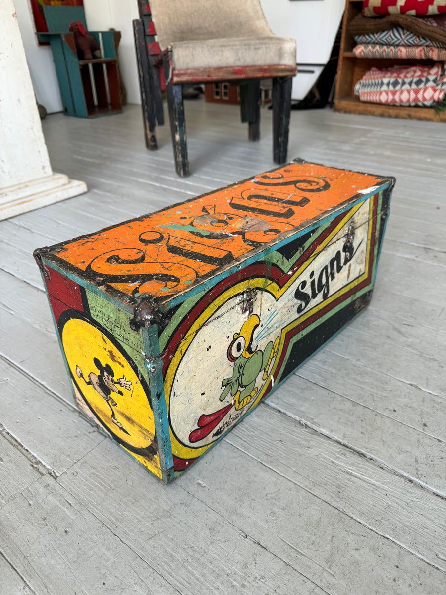 Sign painter’s box – tihngs