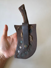 Load image into Gallery viewer, Unusual knife
